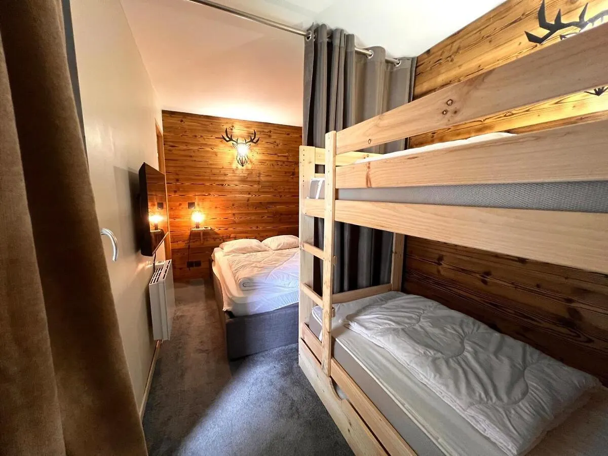 Esprit Chalet, Cosy Et Piscine La Plagne-Tarentaise 0*,  Francie